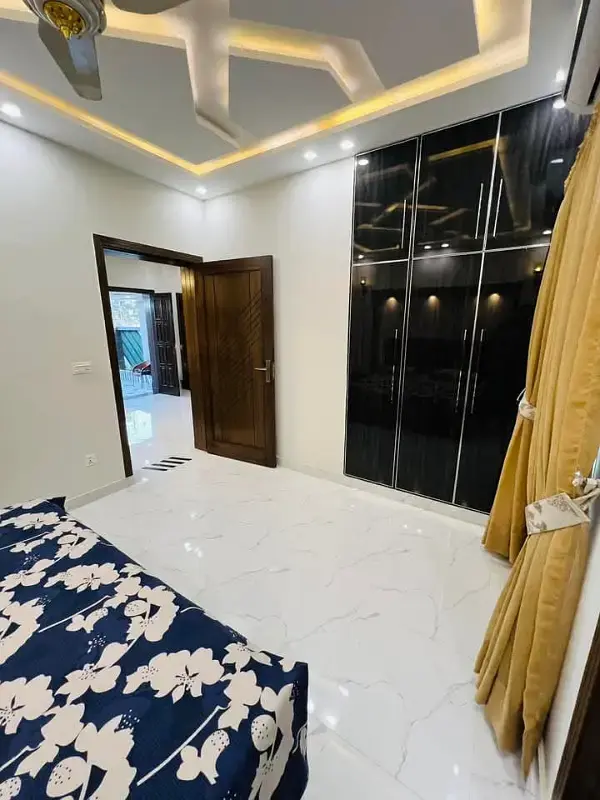 5 Marla House Available For Rent In AA Block Bahria Town Lahore